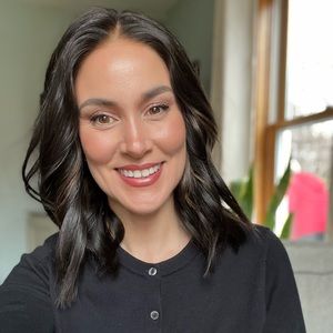 Meet your Posher, Robin